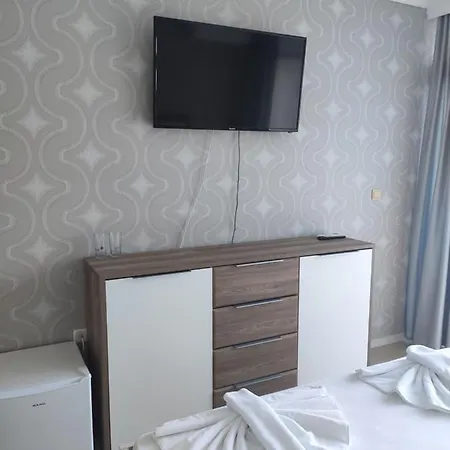 Deluxe Gallery 2 Apartment