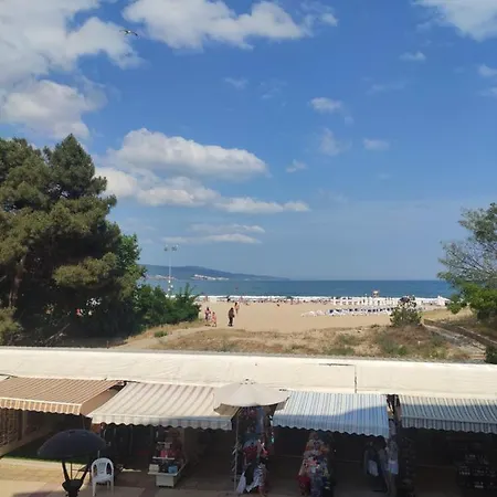 Deluxe Gallery 2 * Sunny Beach