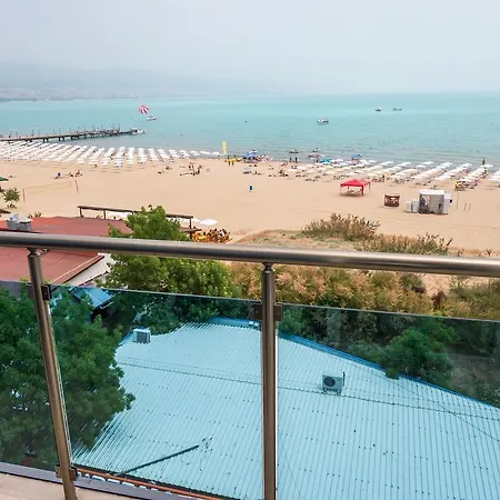 Deluxe Gallery 2 Sunny Beach