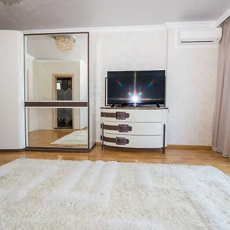 Deluxe Gallery 2 Апартамент Слънчев бряг