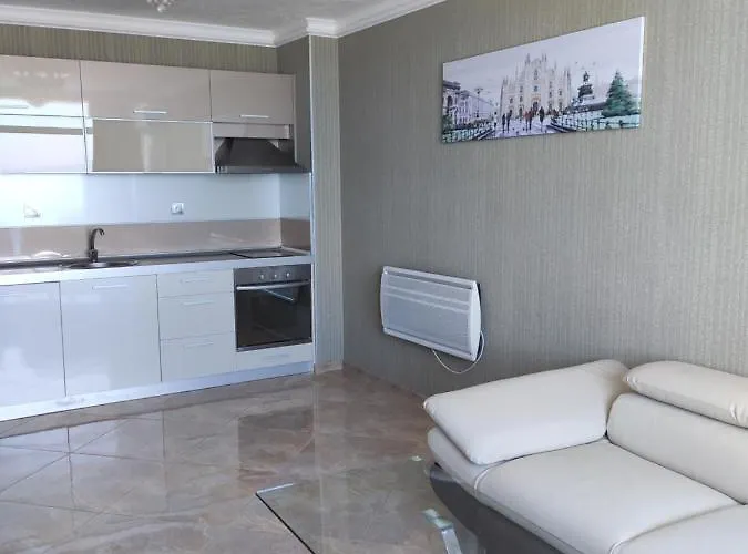 Deluxe Gallery 2 Apartman