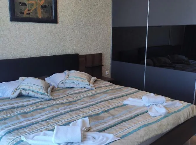 Deluxe Gallery 2 Napospart