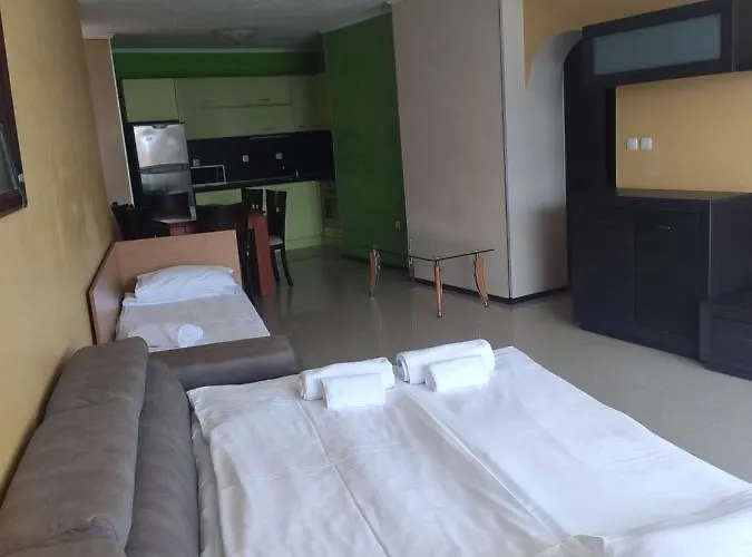 Deluxe Gallery 2 Napospart