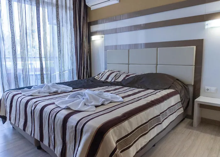 Deluxe Gallery 2 Napospart